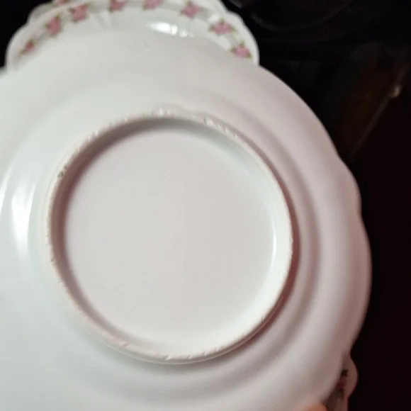 Vintage Scalloped Bone China Plates - Pink Rose Garland & Gold Rim - Set of 6 - Picture 11 of 15
